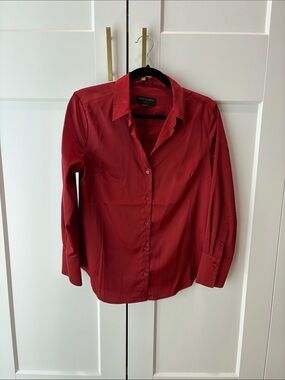 Banana Republic Women's Red Button-Down Shirt Washable Satin Medium Petite